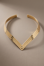 DropIQ triple-band V-shaped torque collar in gold